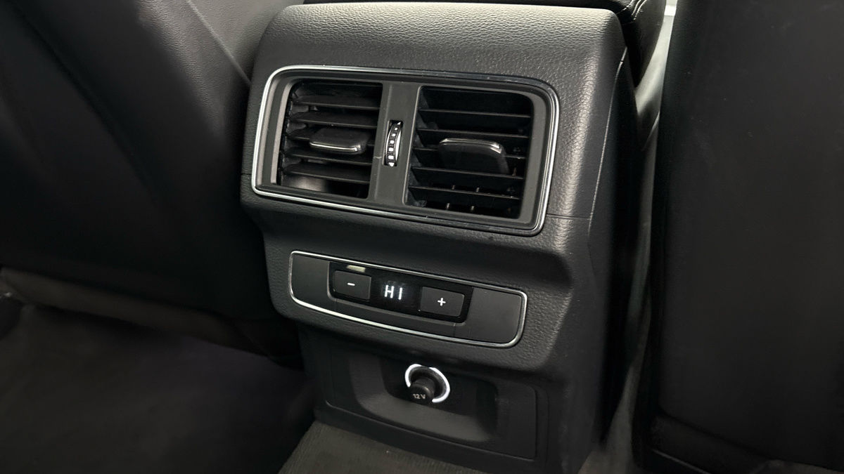 Audi Q5 Image 25