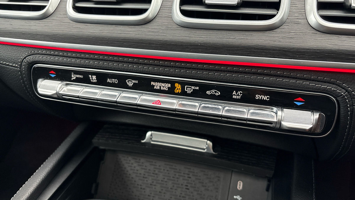 Mercedes-Benz GLE Image 27