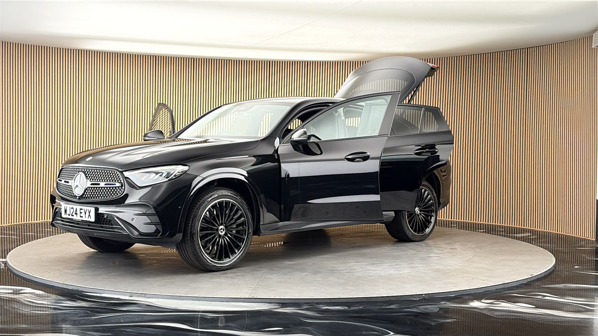 Mercedes-Benz GLC Image 22