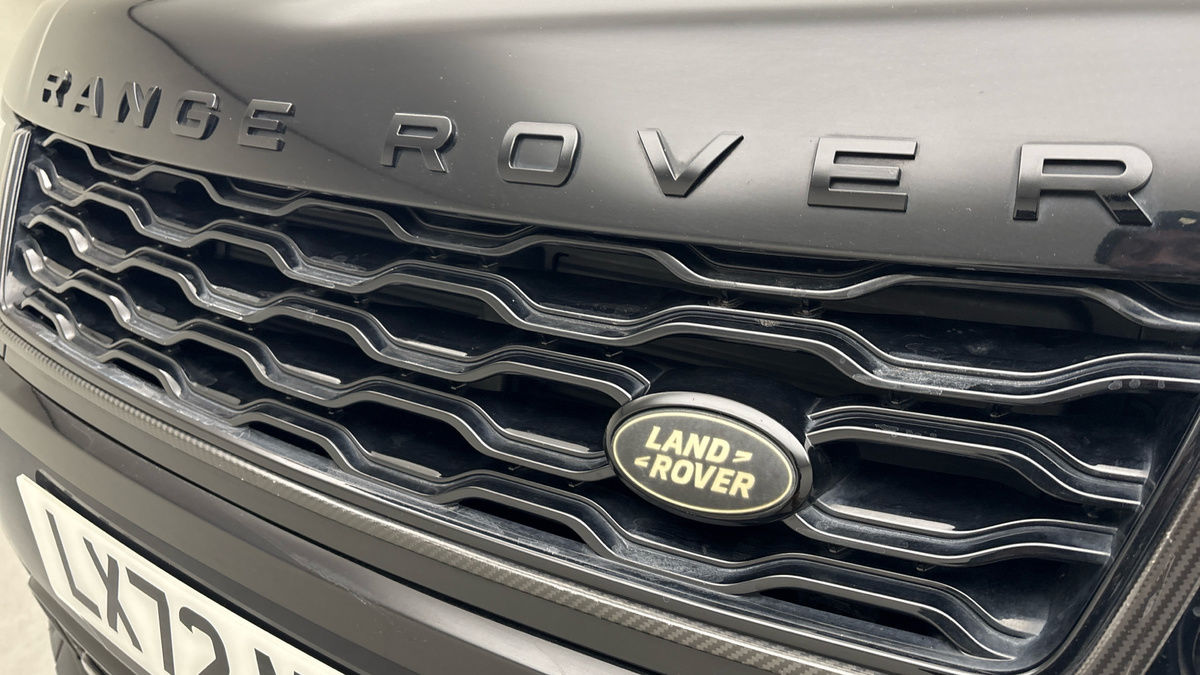Land Rover Range Rover Sport Image 24