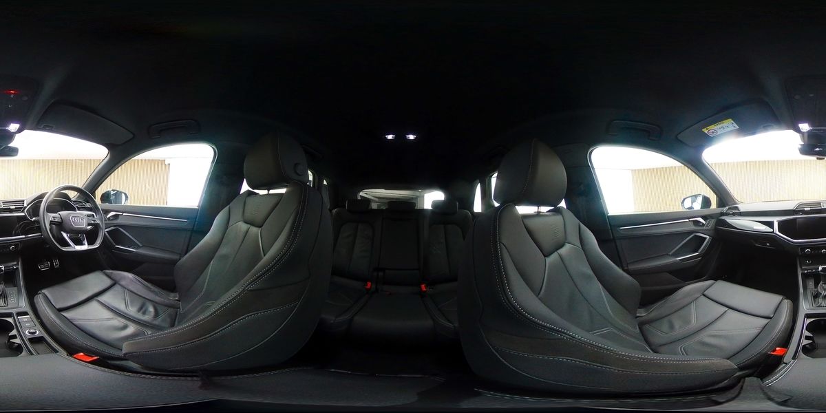 More views of Audi Q3