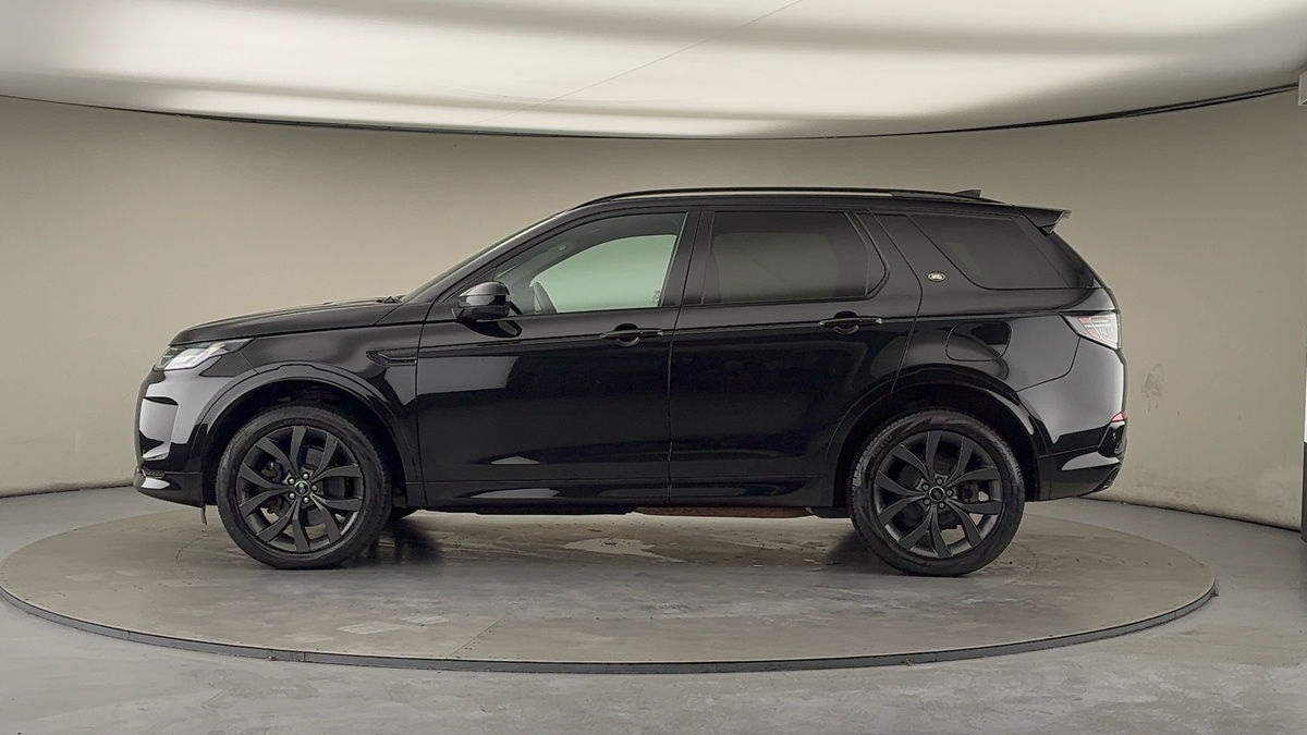 Land Rover Discovery Sport Image 15