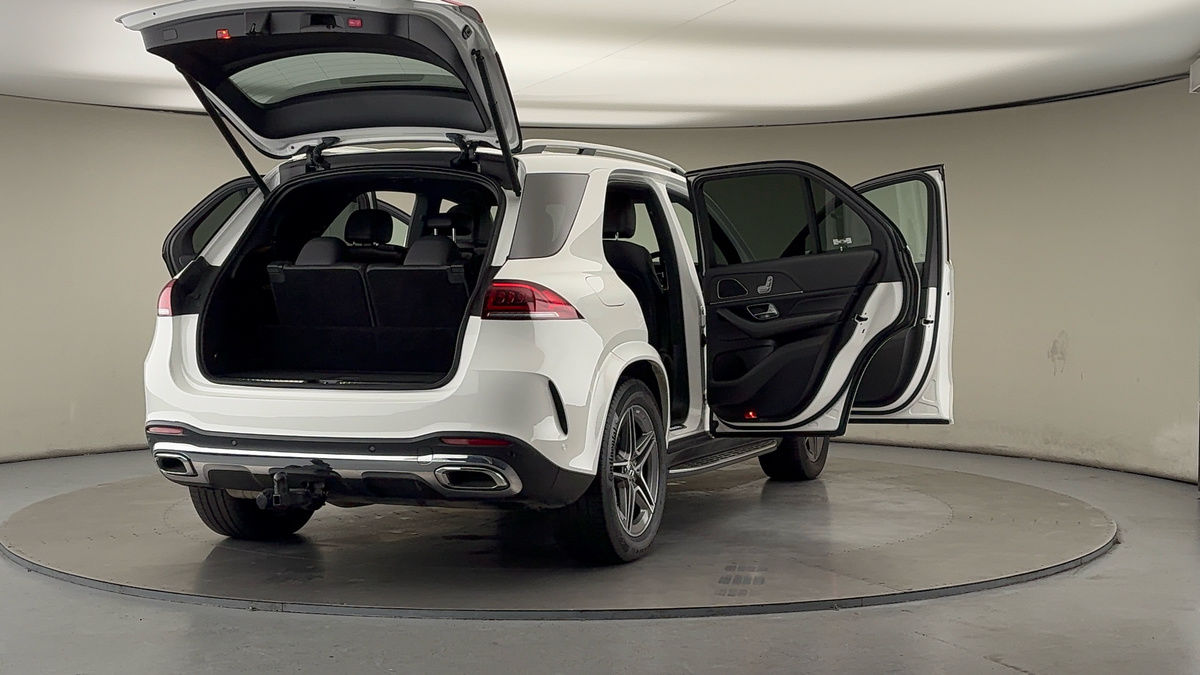 More views of Mercedes-Benz GLE