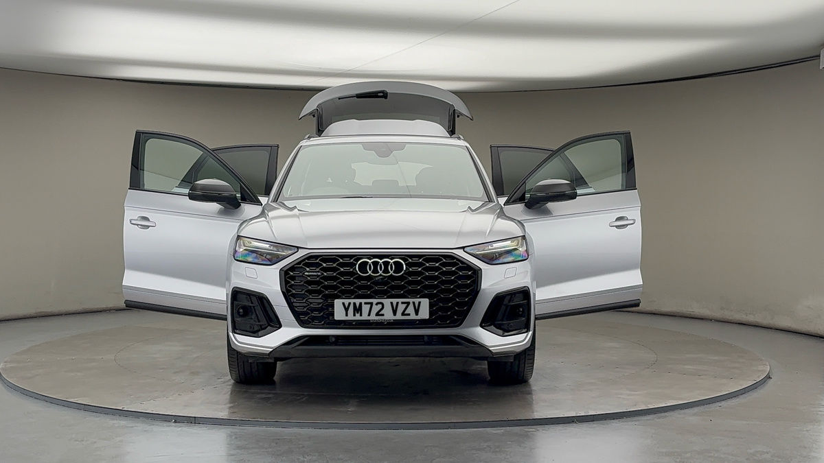 More views of Audi Q5