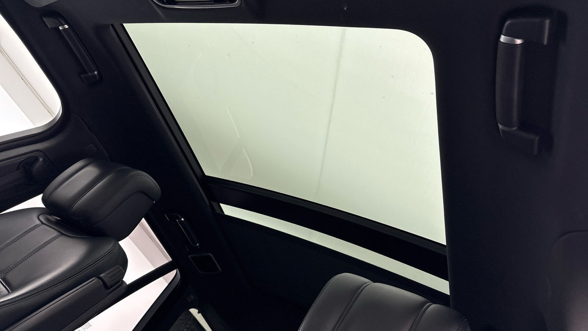 Land Rover Range Rover Image 6