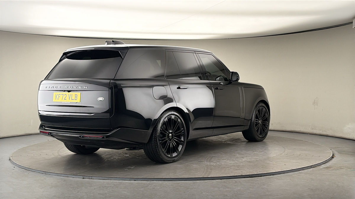 More views of Land Rover Range Rover