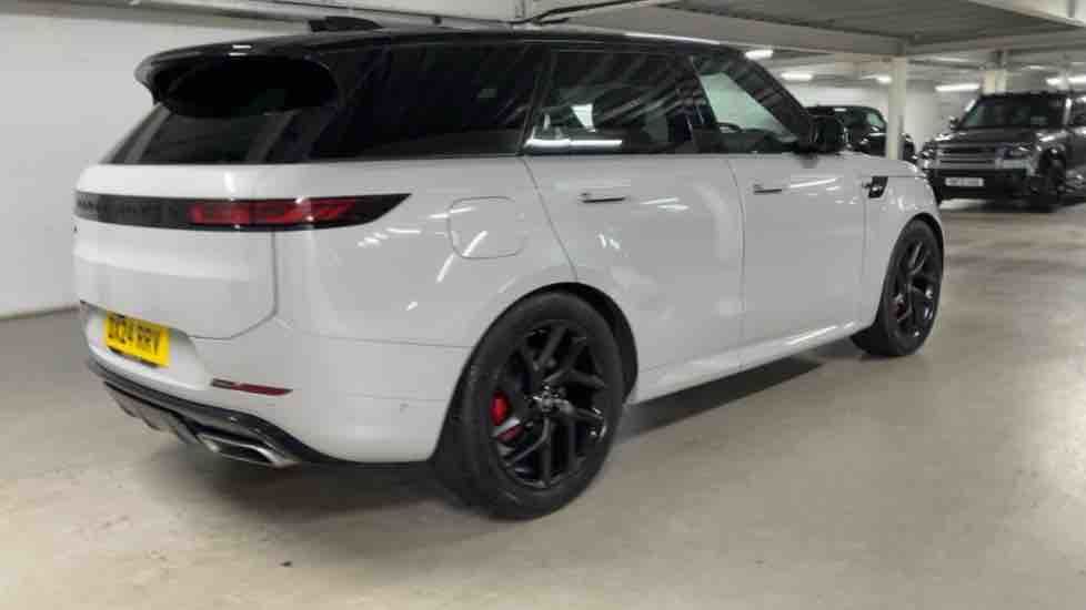 More views of Land Rover Range Rover Sport
