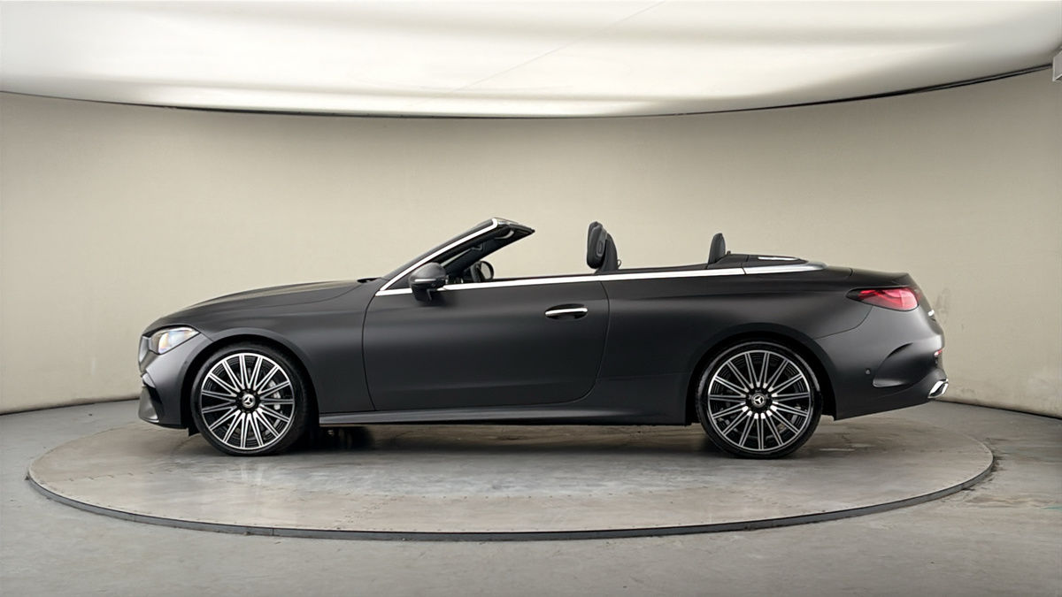 More views of Mercedes-Benz CLE