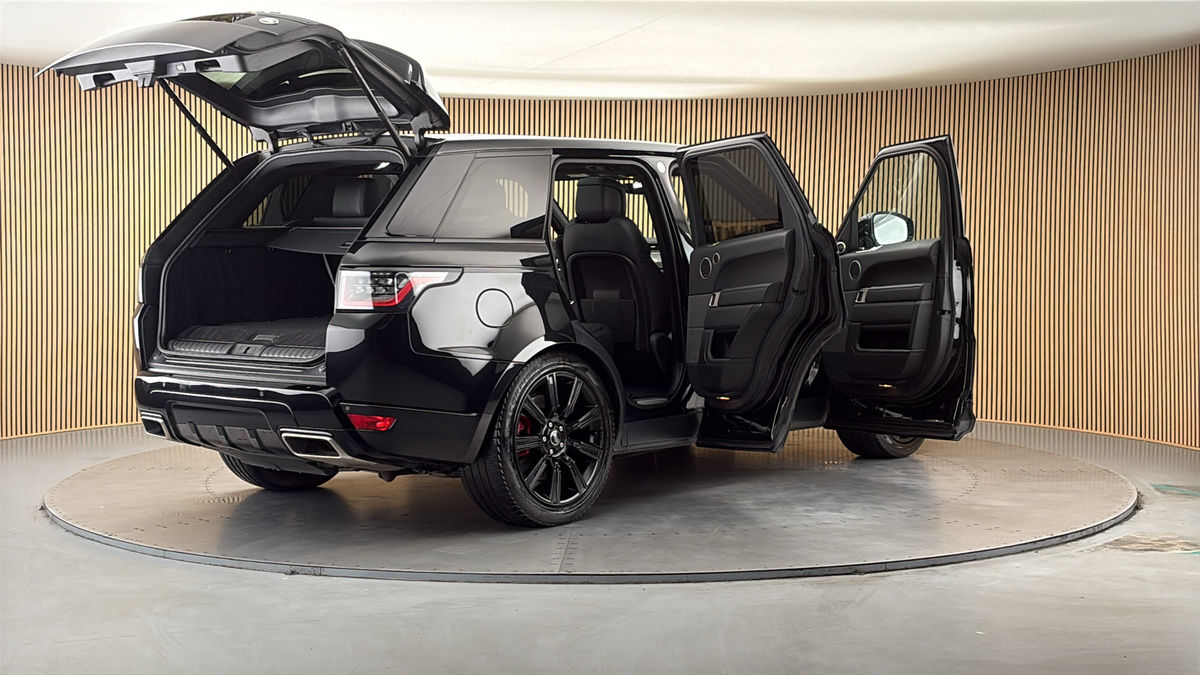 More views of Land Rover Range Rover Sport