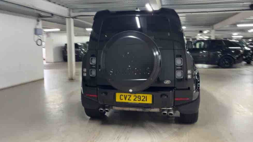 More views of Land Rover Defender 90