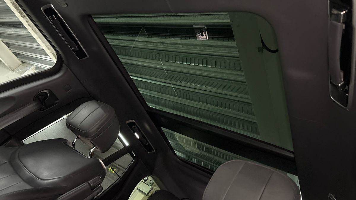 Land Rover Range Rover Image 6