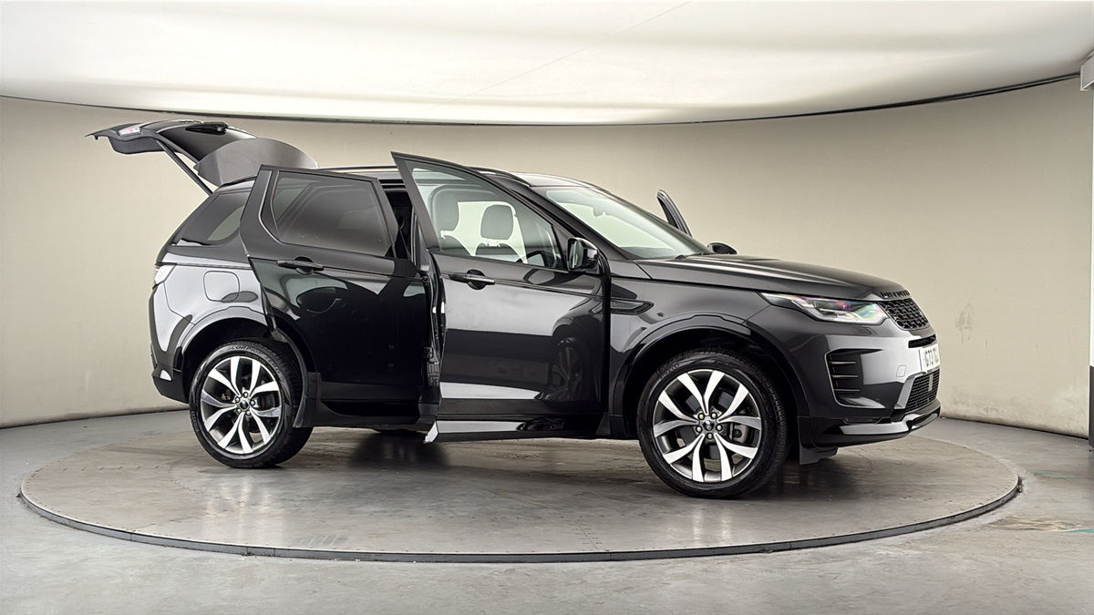 More views of Land Rover Discovery Sport