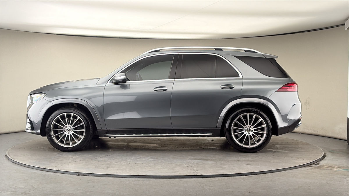 Mercedes-Benz GLE Image 15