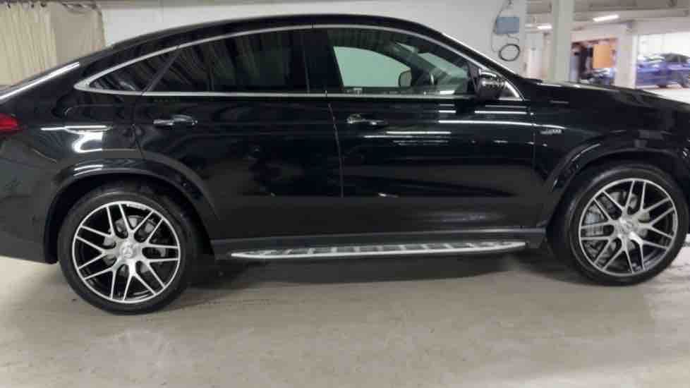 More views of Mercedes-Benz GLE