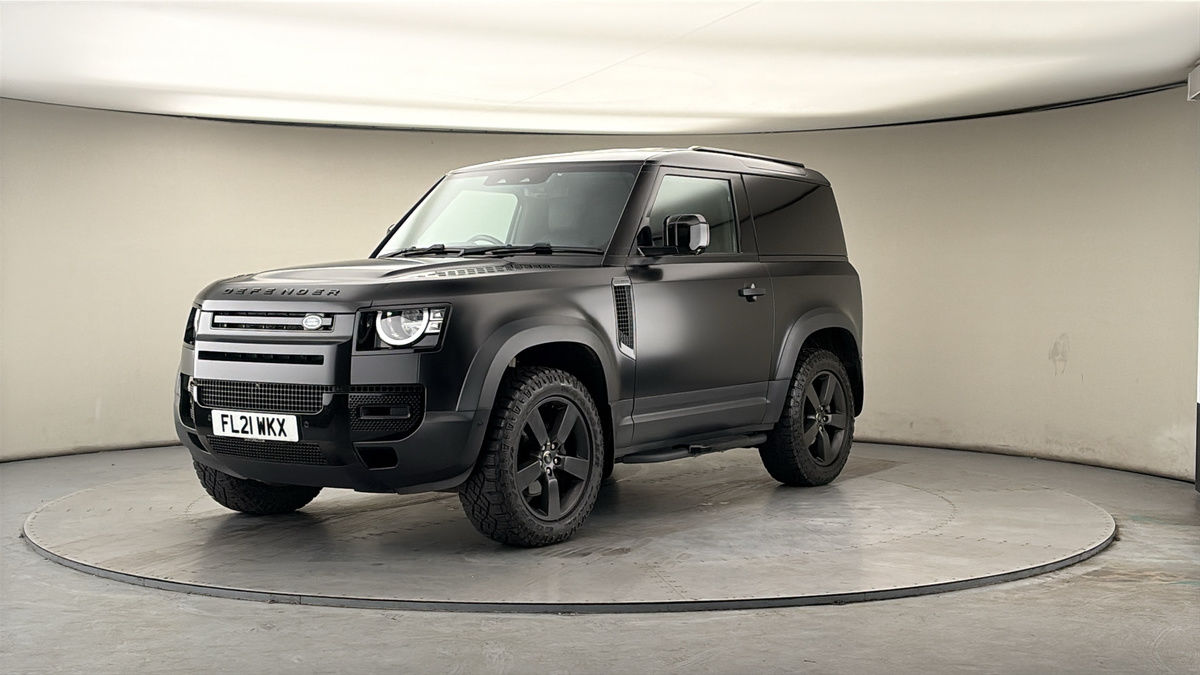 More views of Land Rover Defender 90