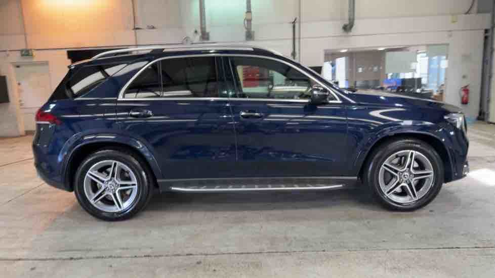 More views of Mercedes-Benz GLE