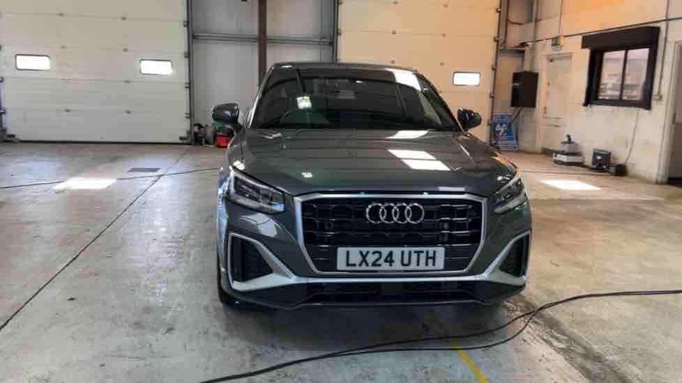 More views of Audi Q2