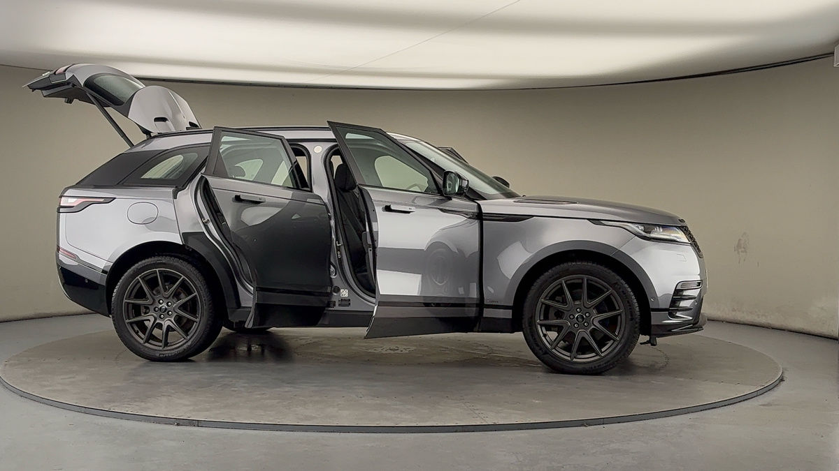 More views of Land Rover Range Rover Velar