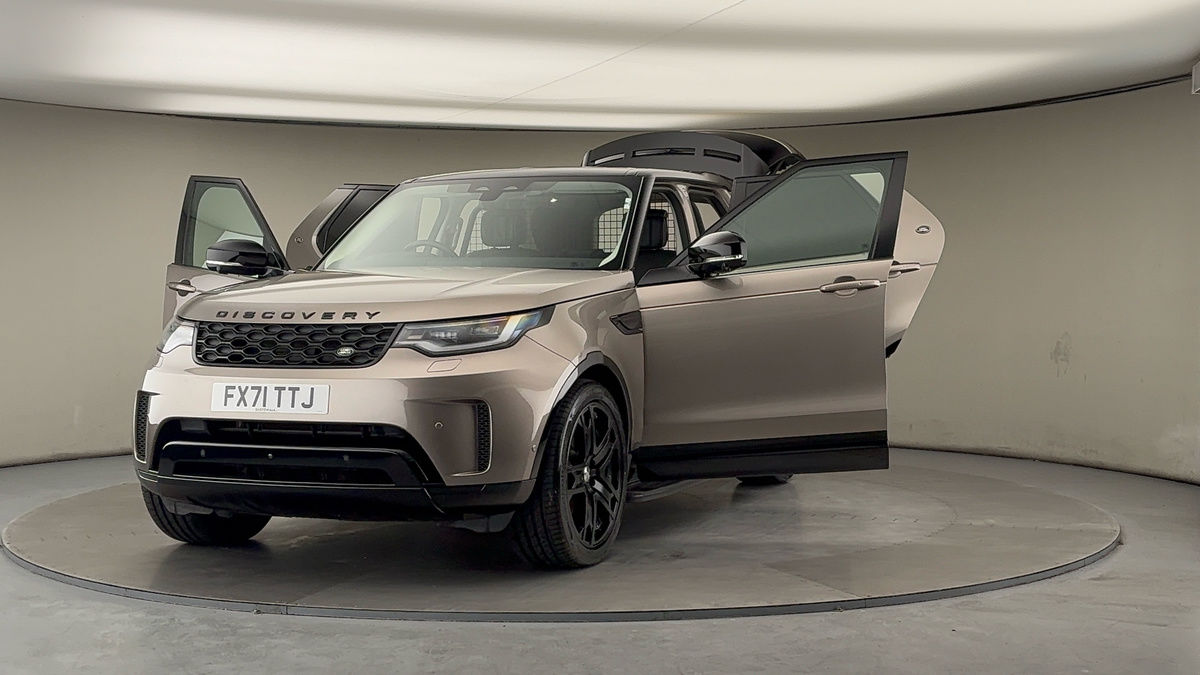 More views of Land Rover Discovery