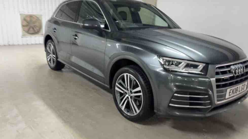 More views of Audi Q5