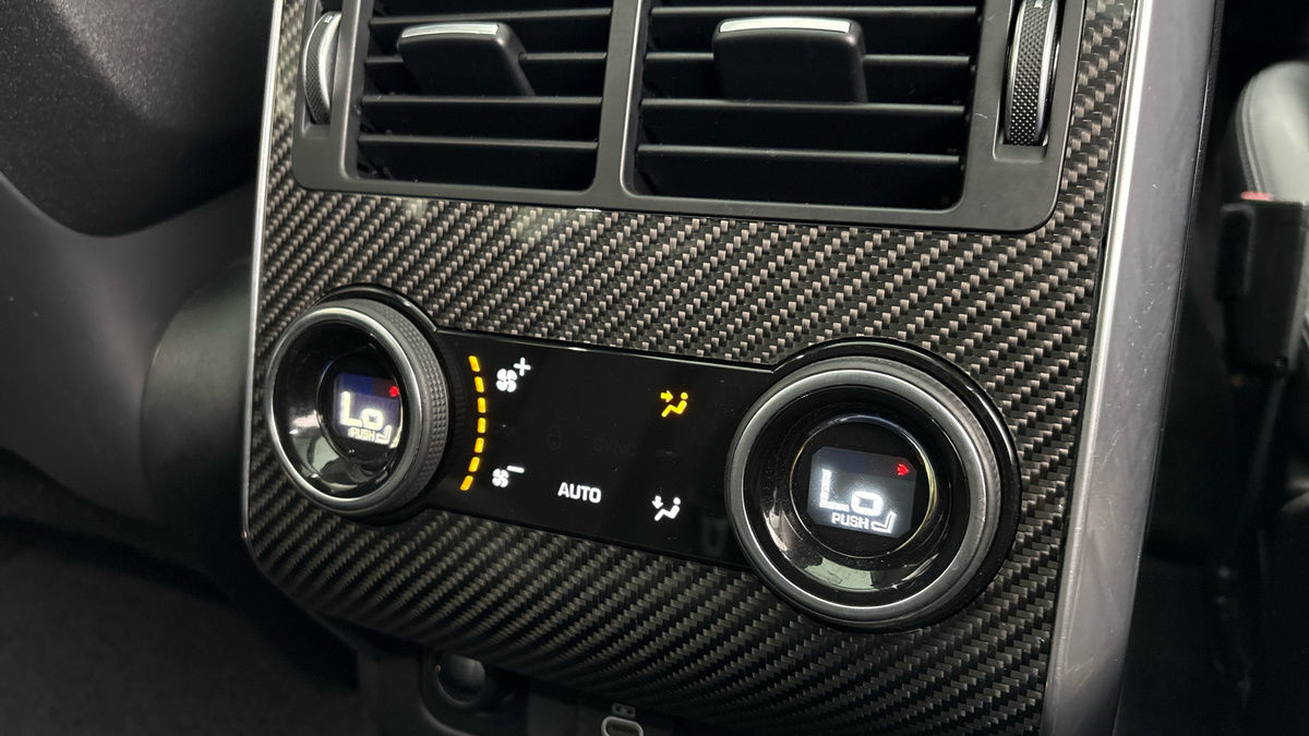 Land Rover Range Rover Sport Image 27