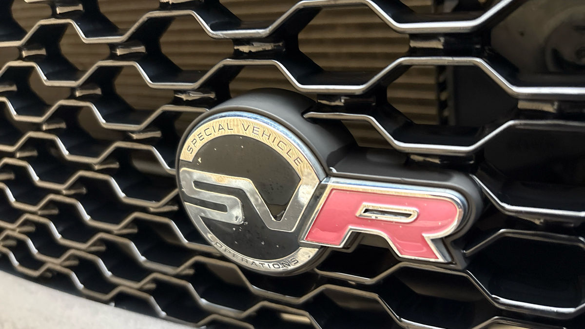 Jaguar F-PACE Image 68