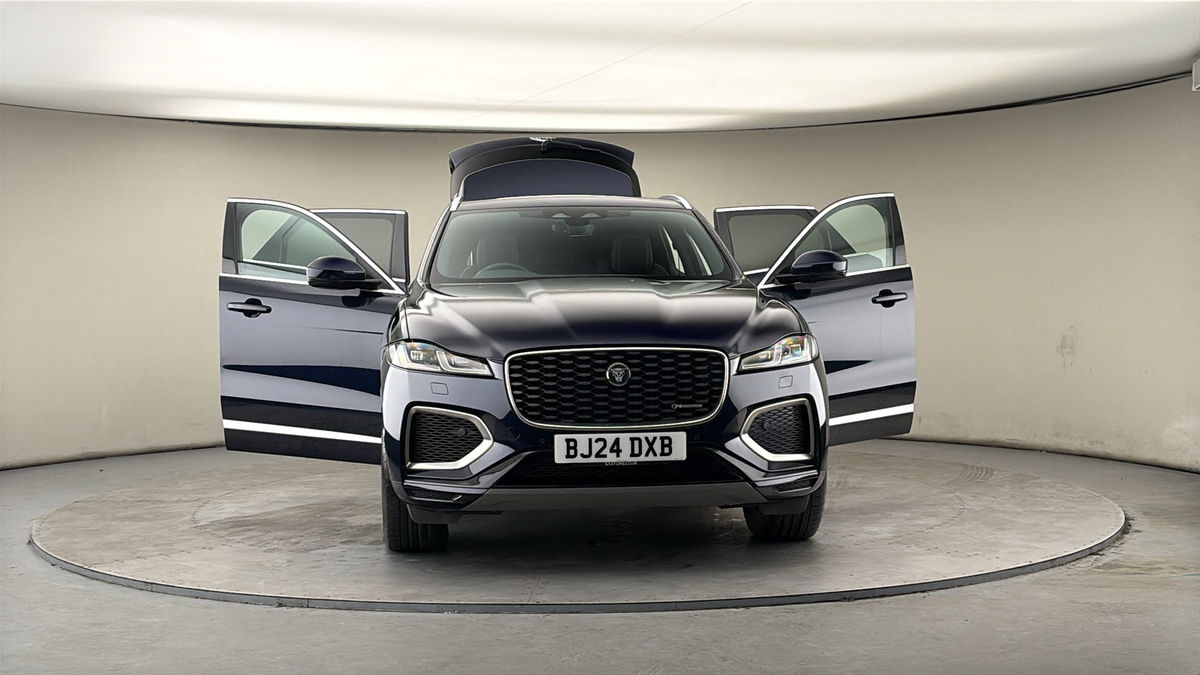 More views of Jaguar F-PACE