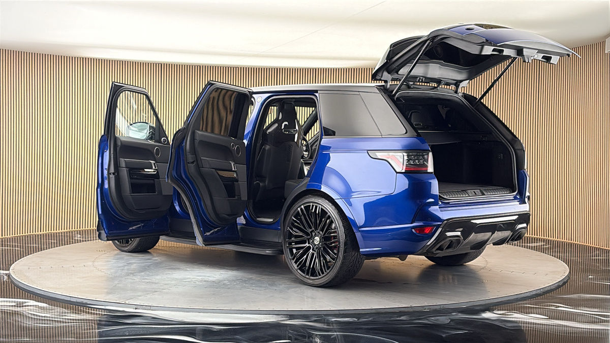 More views of Land Rover Range Rover Sport