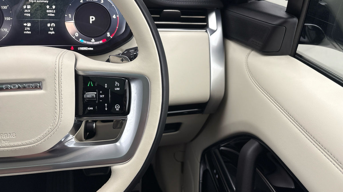 Land Rover Range Rover Image 14