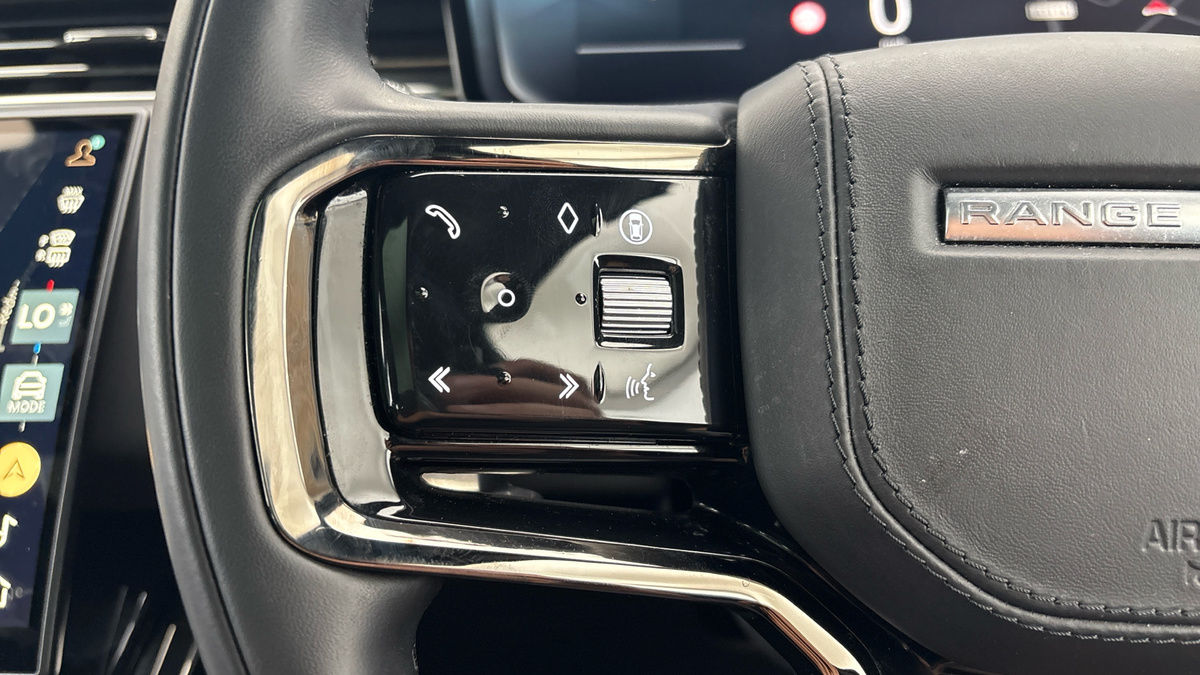 Land Rover Range Rover Sport Image 13