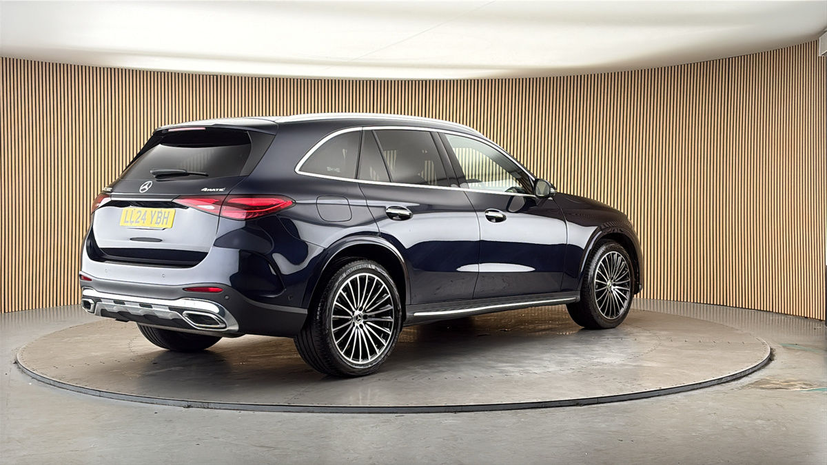 Mercedes-Benz GLC Image 21