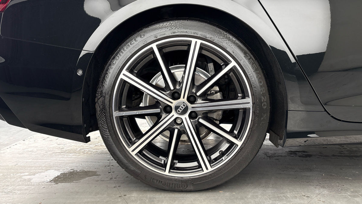 Audi A6 Avant Image 10