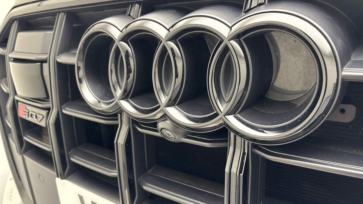 Audi SQ7 Image 24