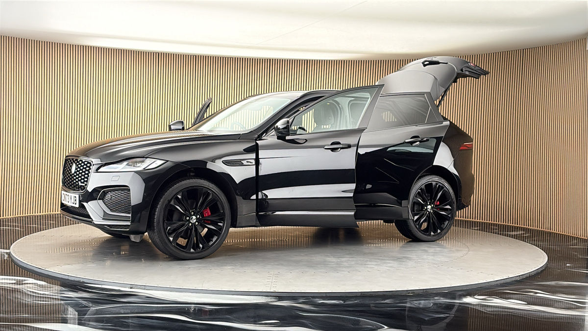 More views of Jaguar F-PACE