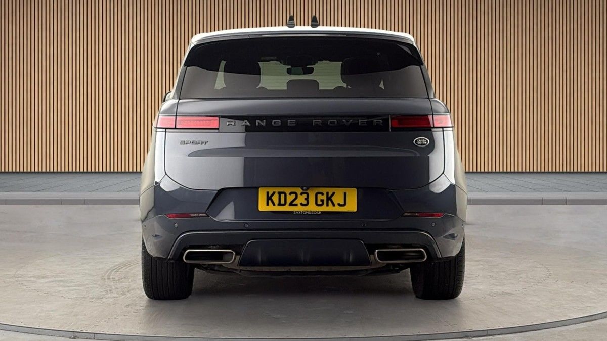 Land Rover Range Rover Sport Image 4