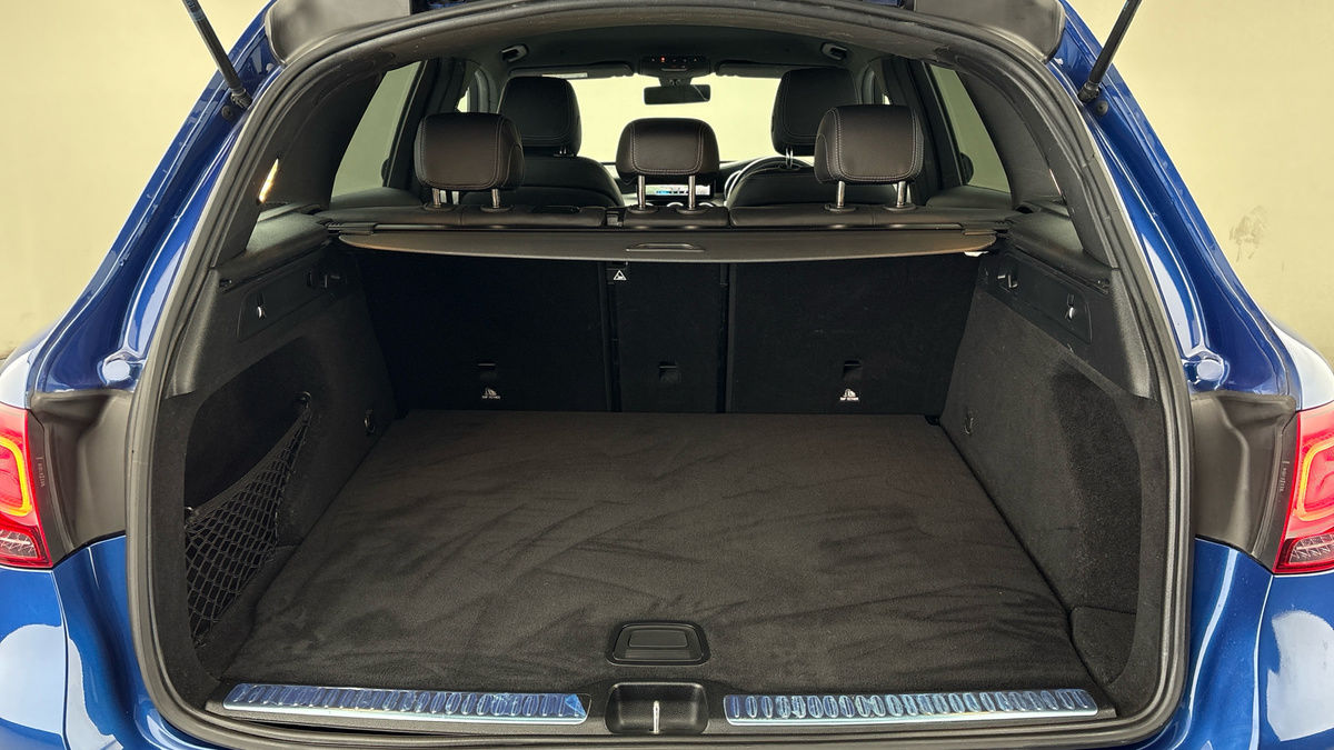 Mercedes-Benz GLC Image 11