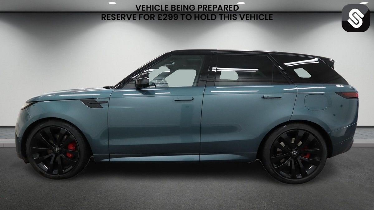 Land Rover Range Rover Sport Image 6
