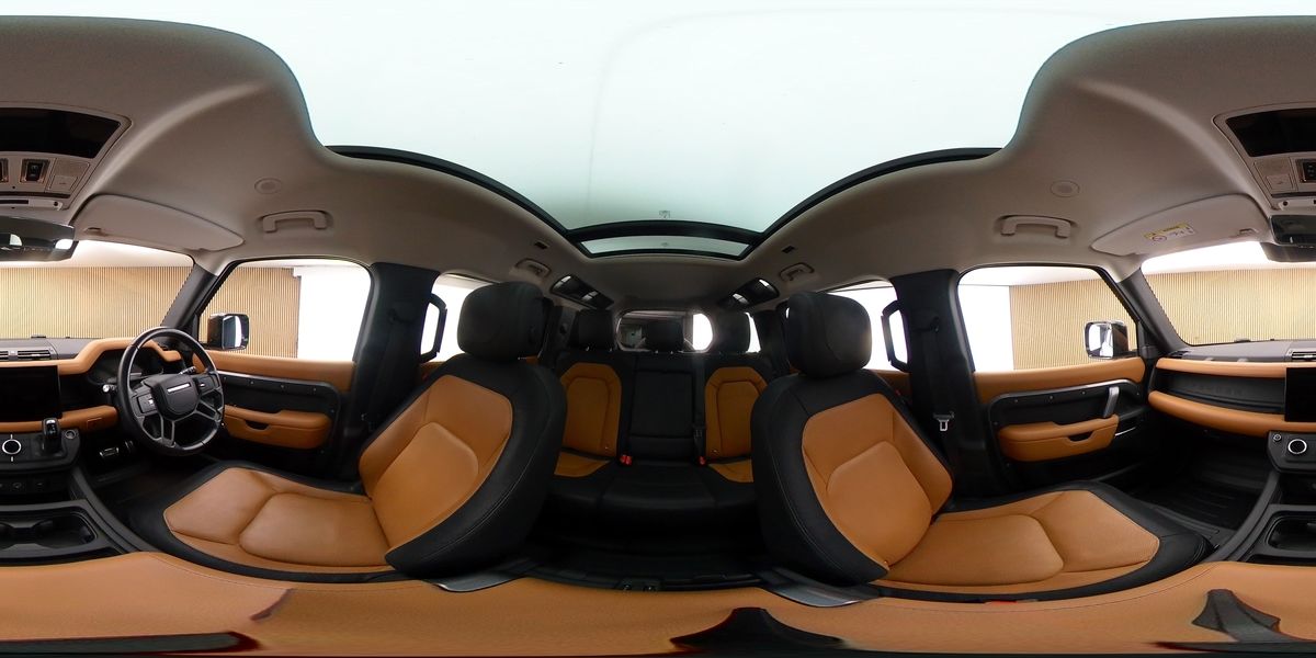 More views of Land Rover Defender 110