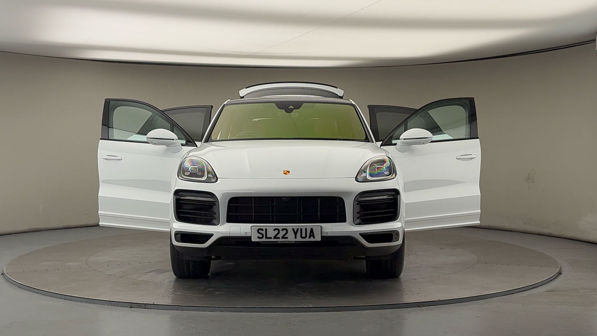 More views of Porsche Cayenne