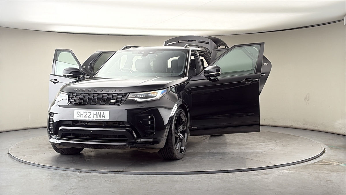More views of Land Rover Discovery