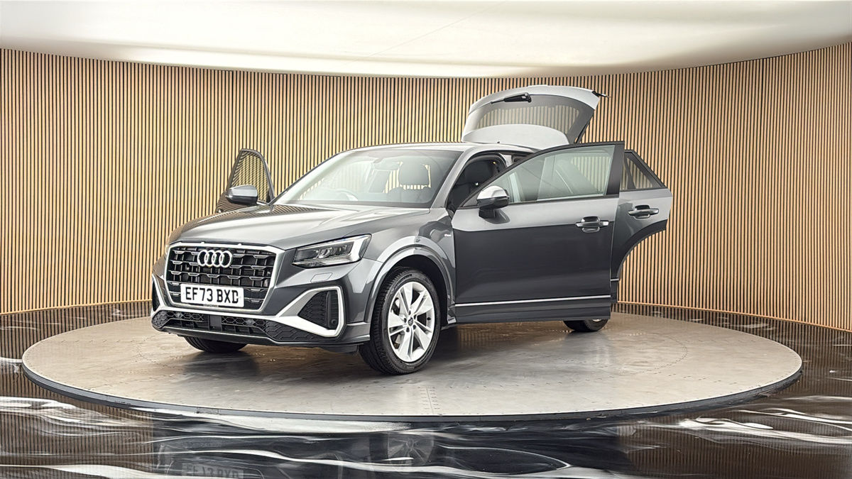 More views of Audi Q2
