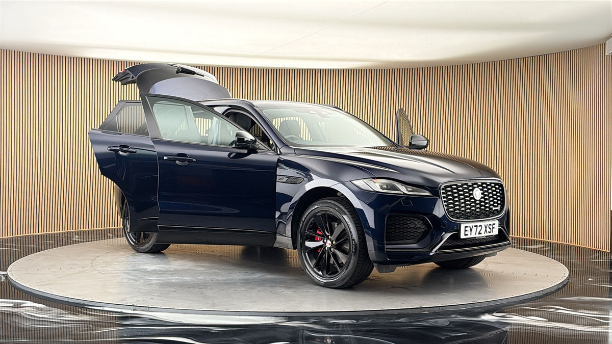 More views of Jaguar F-PACE