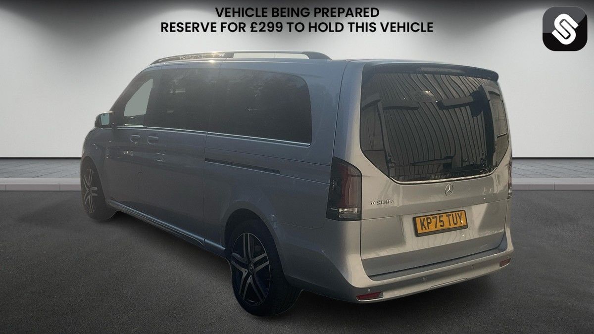 Mercedes-Benz V Class Image 3