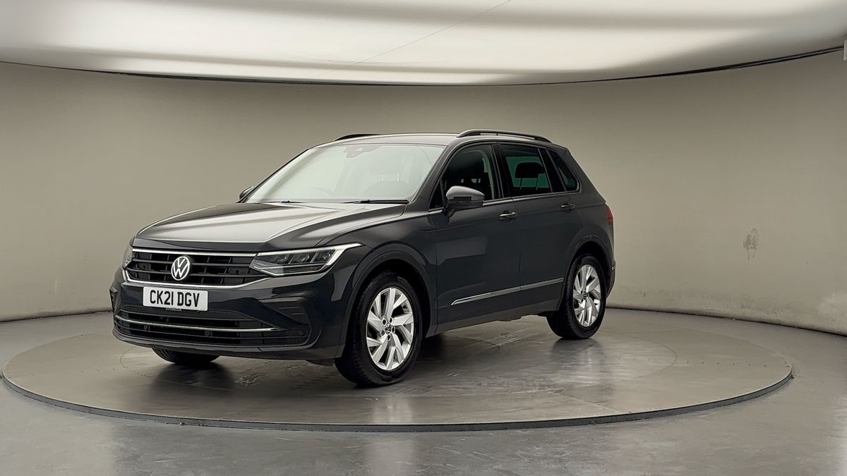 More views of Volkswagen Tiguan