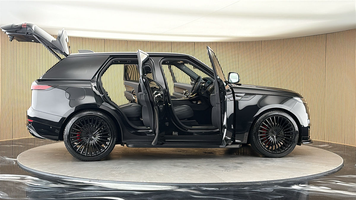 More views of Land Rover Range Rover Sport