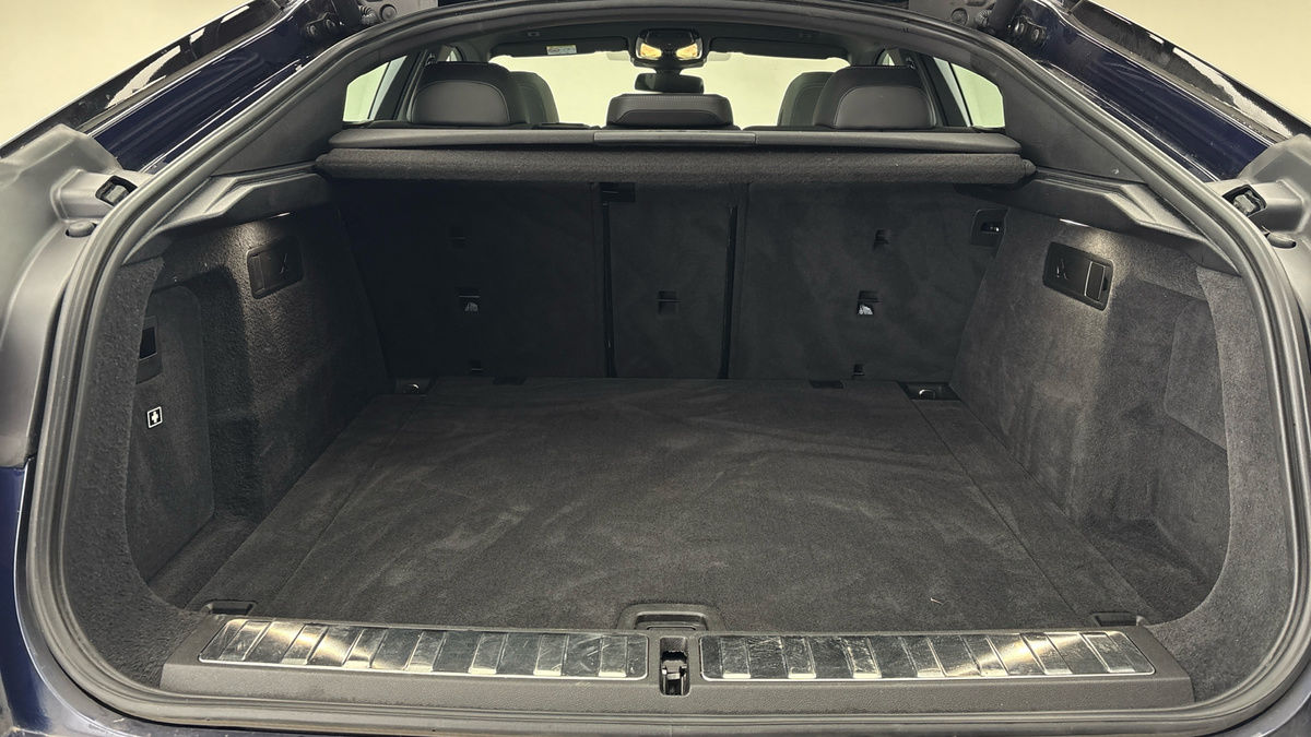 BMW X6 Image 11