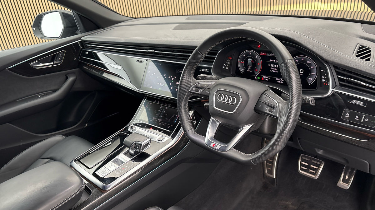 Audi Q8 Image 5