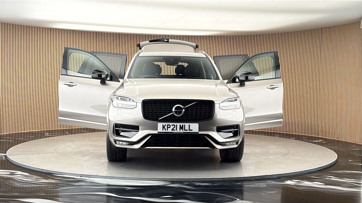 More views of Volvo XC90