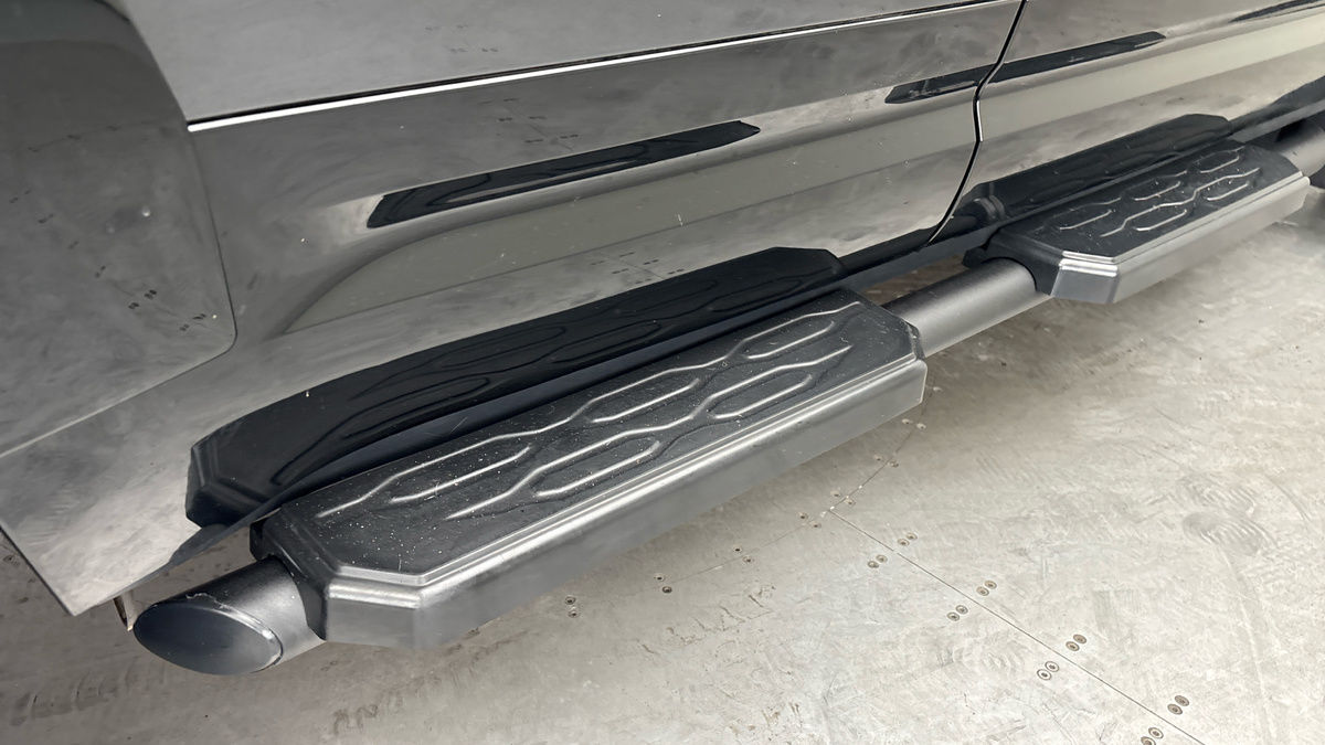 Land Rover Defender 110 Urban Image 26