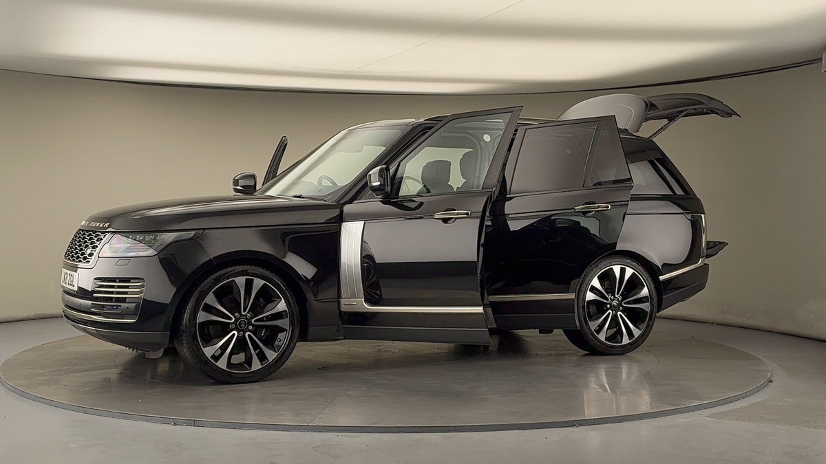 More views of Land Rover Range Rover